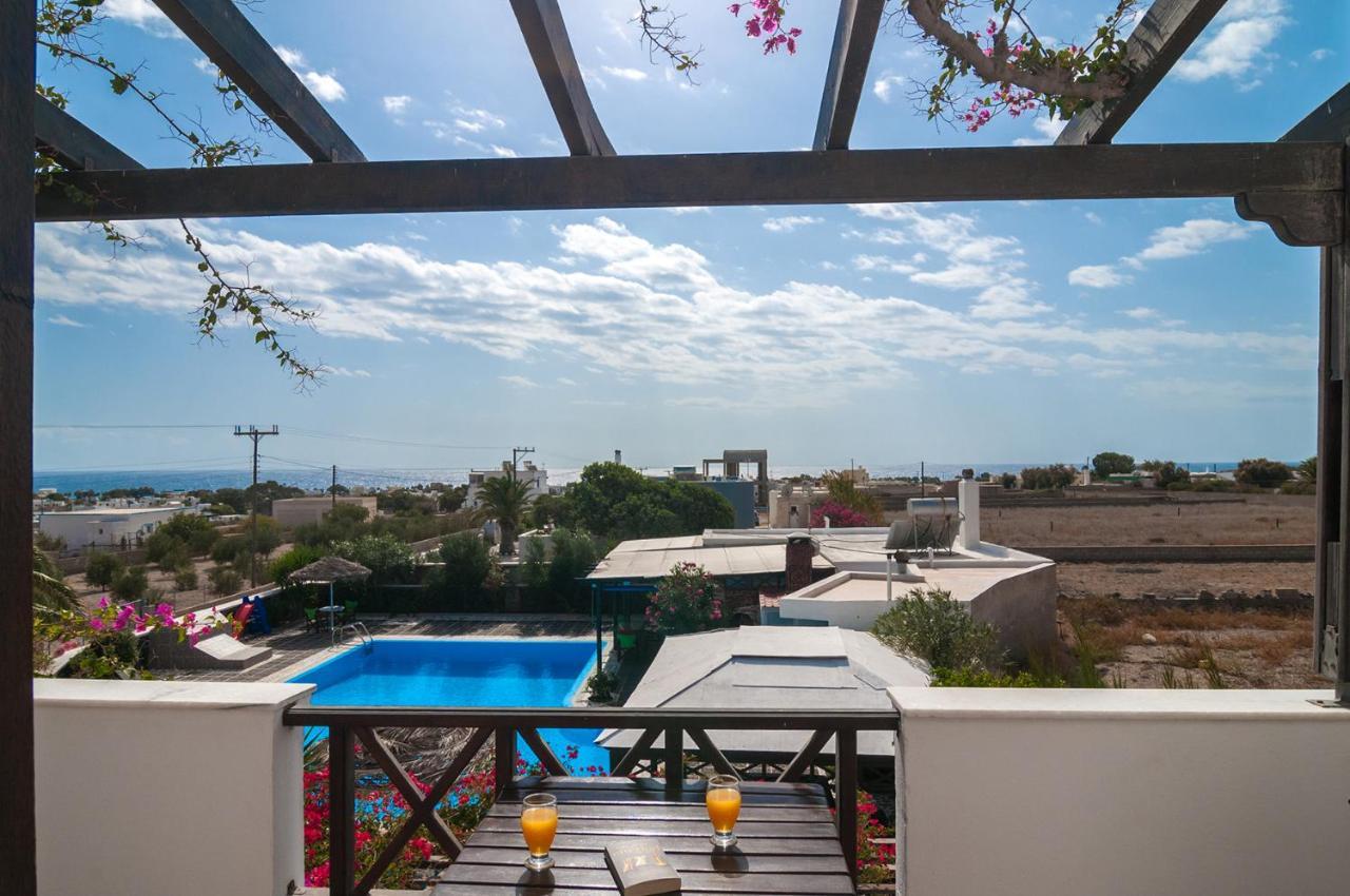 Holiday Beach Resort Santorini Перисса Экстерьер фото