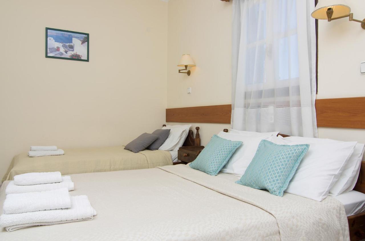 Holiday Beach Resort Santorini Перисса Экстерьер фото