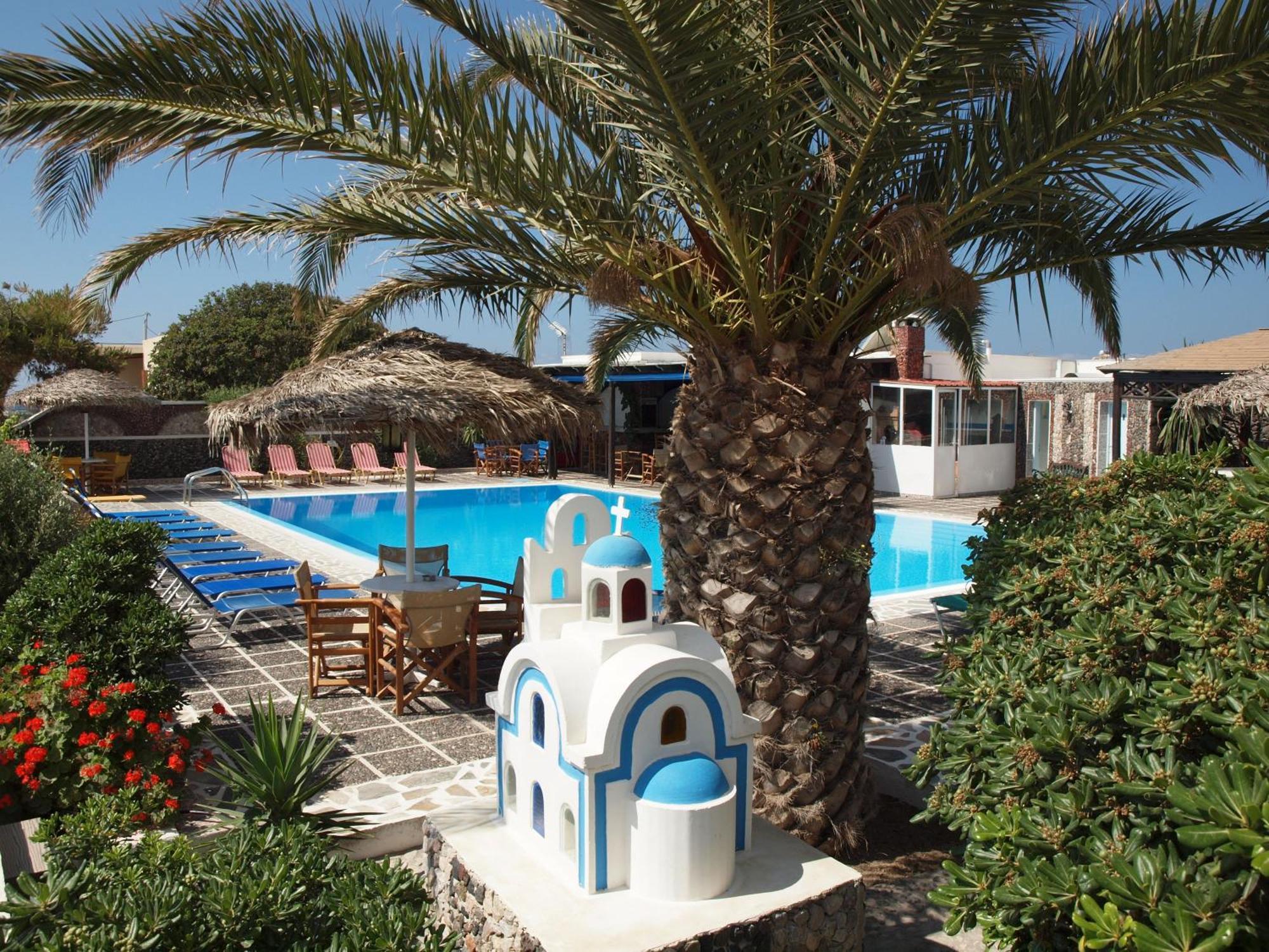 Holiday Beach Resort Santorini Перисса Экстерьер фото